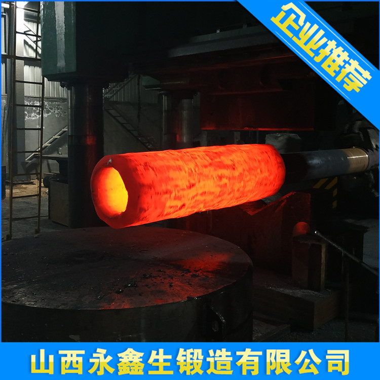 鍛造大型熱模法管模